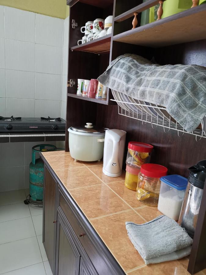 Desa Kemboja Homestay Pantai Cenang  Exterior photo